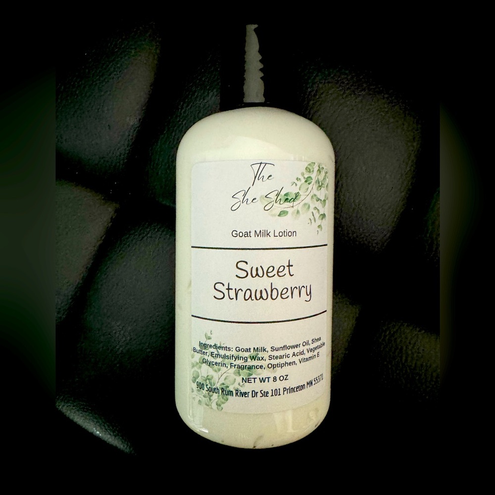 Sweet strawberry goats milk lotion 8oz